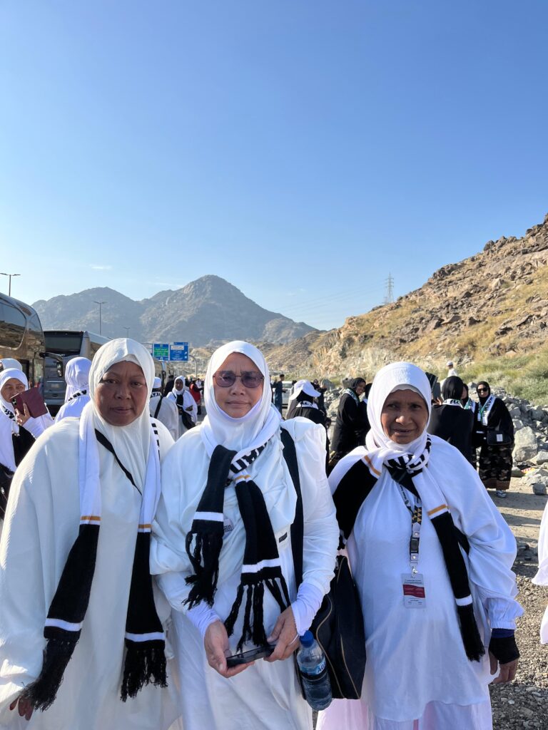 WhatsApp Image 2025-02-22 at 22.18.04